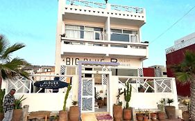 BIG BLUE guest house